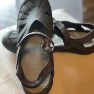 JSport by Jambu Closed Toe Sandals Shoes